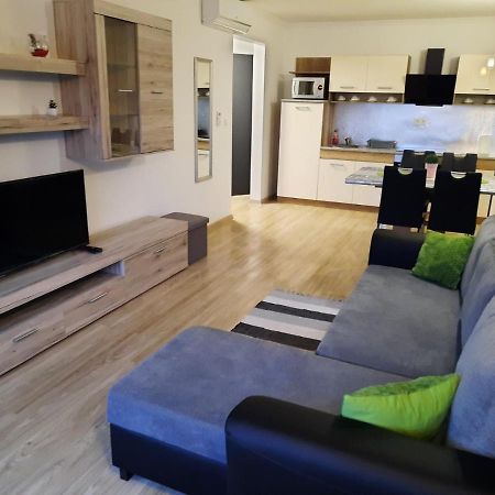 Vandus Apartman Siófok Exterior foto